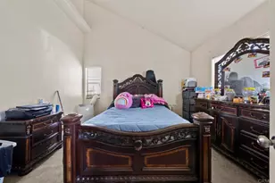 5542 Sun Ln, Bell Gardens, CA 90201 - Photo 10