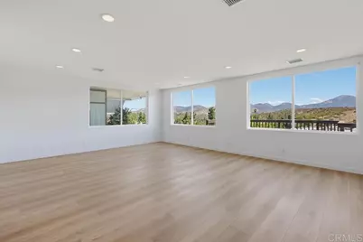 9500 Harritt Rd. #202, Lakeside, CA 92040 - Photo 6