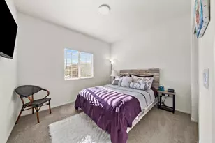 28464 Fressia Dr, Winchester, CA 92596 - Photo 10