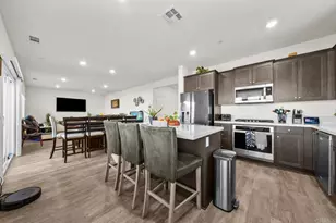 28464 Fressia Dr, Winchester, CA 92596 - Photo 16