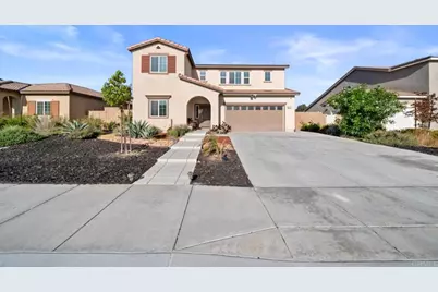28464 Fressia Drive, Winchester, CA 92596 - Photo 2