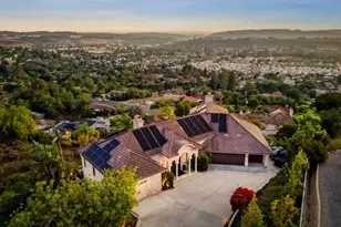 14040 Iris Ln, Poway, CA 92064 - Photo 2