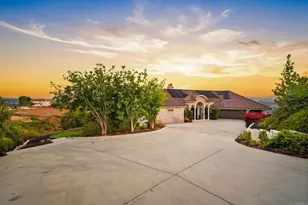 14040 Iris Ln, Poway, CA 92064 - Photo 10