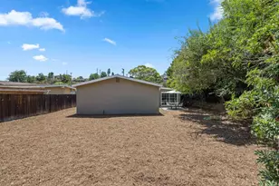 4674 Boxwood Dr, San Diego, CA 92117 - Photo 20