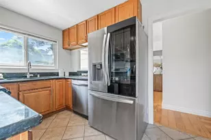4674 Boxwood Dr, San Diego, CA 92117 - Photo 10