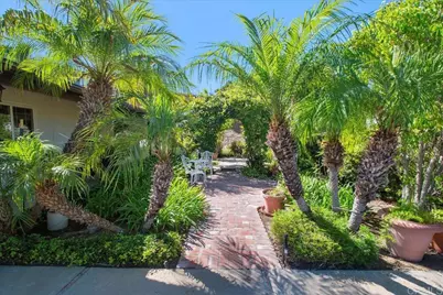 1600 Swallow Drive, El Cajon, CA 92020 - Photo 2