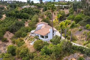 2645 Daisy Ln, Fallbrook, CA 92028 - Photo 4