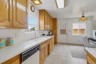 2638 Murray Ridge Rd, San Diego, CA 92123 - Photo 14