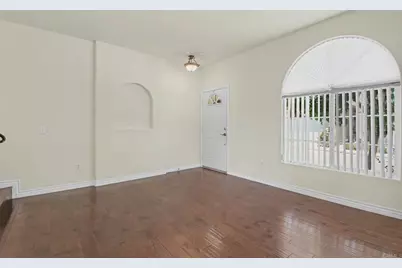 82 Country Club Circle, Chula Vista, CA 91911 - Photo 14