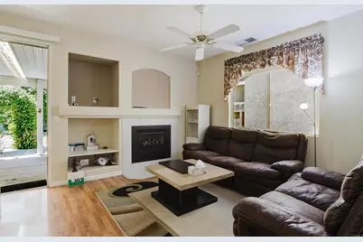 9326 Bennoel Way, Elk Grove, CA 95758 - Photo 18