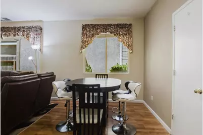 9326 Bennoel Way, Elk Grove, CA 95758 - Photo 24