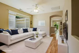 9326 Bennoel Way, Elk Grove, CA 95758 - Photo 36
