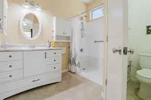 9326 Bennoel Way, Elk Grove, CA 95758 - Photo 12
