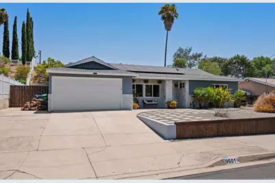 9601 Halberns Blvd, Santee, CA 92071 - Photo 2