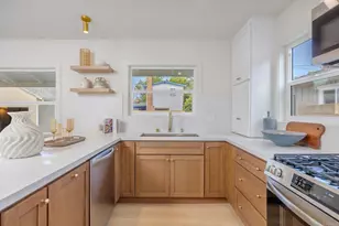 3615 Conquista Ave, Long Beach, CA 90808 - Photo 8