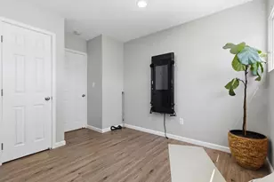 5736 Camber Dr, San Diego, CA 92117 - Photo 26