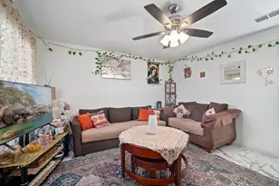 481 S Lincoln Ave, El Cajon, CA 92020 - Photo 2