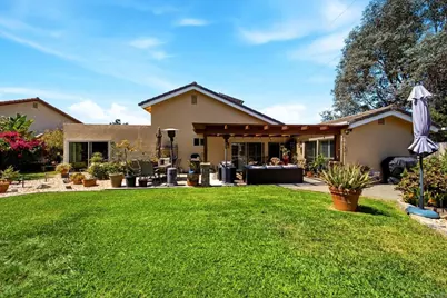 1663 Linda Sue Lane, Encinitas, CA 92024 - Photo 2