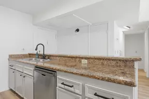 6191 Rancho Mission Rd, San Diego, CA 92108 - Photo 10