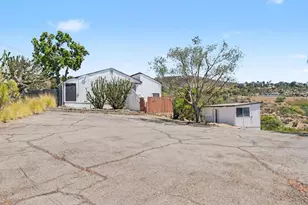2610 Helix St, Spring Valley, CA 91977 - Photo 8