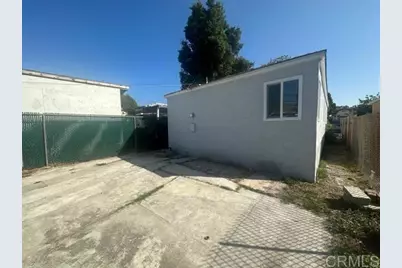 742 44 Morrison Street, San Diego, CA 92102 - Photo 2