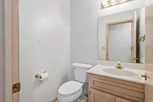 28104 Glenmeade Way, Escondido, CA 92026 - Photo 20