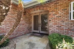 28104 Glenmeade Way, Escondido, CA 92026 - Photo 2