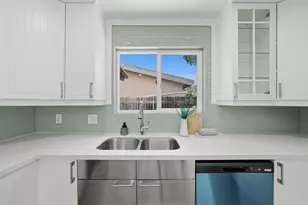 13641 Carriage Rd, Poway, CA 92064 - Photo 10