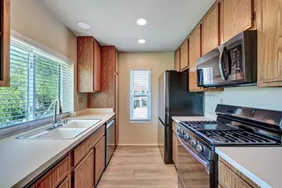 13238 Wimberly Square #194, San Diego, CA 92128 - Photo 6