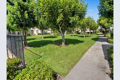 4841 Embassy Circle #27, La Palma, CA 90623 - Photo 6