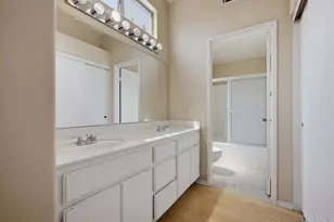 25303 Copperleaf Ct, Murrieta, CA 92563 - Photo 8