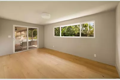 6636 Wooster Ave, Los Angeles, CA 90056 - Photo 22