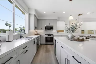 370 Volary Glen, Escondido, CA 92025 - Photo 6