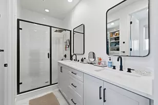 370 Volary Gln, Escondido, CA 92025 - Photo 18