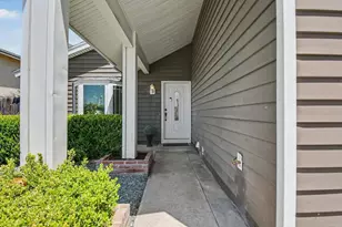 104 Lechuza Ln, Spring Valley, CA 91977 - Photo 4