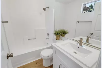 1380 Callejon Andalusia #13, Chula Vista, CA 91910 - Photo 16