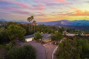 1218 Alpine Oaks Dr, Alpine, CA 91901 - Photo 2