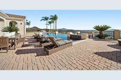 2424 Cerro Sereno, El Cajon, CA 92019 - Photo 14