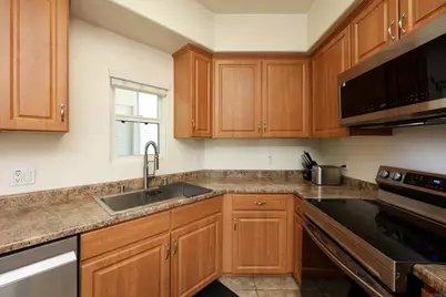 2724 Lake Pointe Drive #239, Spring Valley, CA 91977 - Photo 8