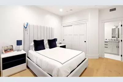 825 9th Street, Coronado, CA 92118 - Photo 24