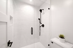 825 9th St, Coronado, CA 92118 - Photo 26