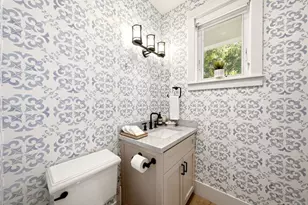 825 9th St, Coronado, CA 92118 - Photo 12
