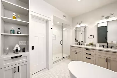 825 9th Street, Coronado, CA 92118 - Photo 16