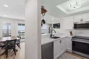 3961 Hortensia St, San Diego, CA 92110 - Photo 8