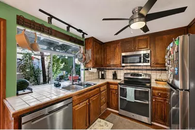 10673 Porto Ct, San Diego, CA 92124 - Photo 24