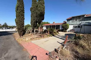 400 Silvery Ln, El Cajon, CA 92020 - Photo 4