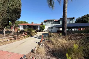 400 Silvery Ln, El Cajon, CA 92020 - Photo 1