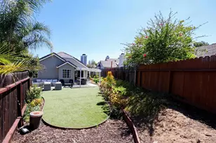 10402 Rancho Carmel Dr, San Diego, CA 92128 - Photo 32
