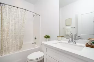 4984 Ocean View Blvd, San Diego, CA 92113 - Photo 16
