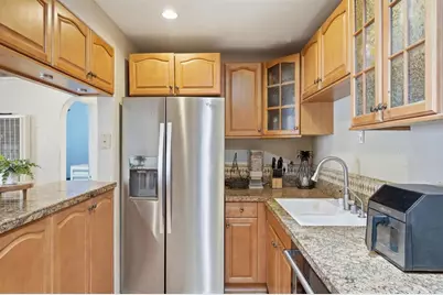 918 Galopago, Spring Valley, CA 91977 - Photo 6